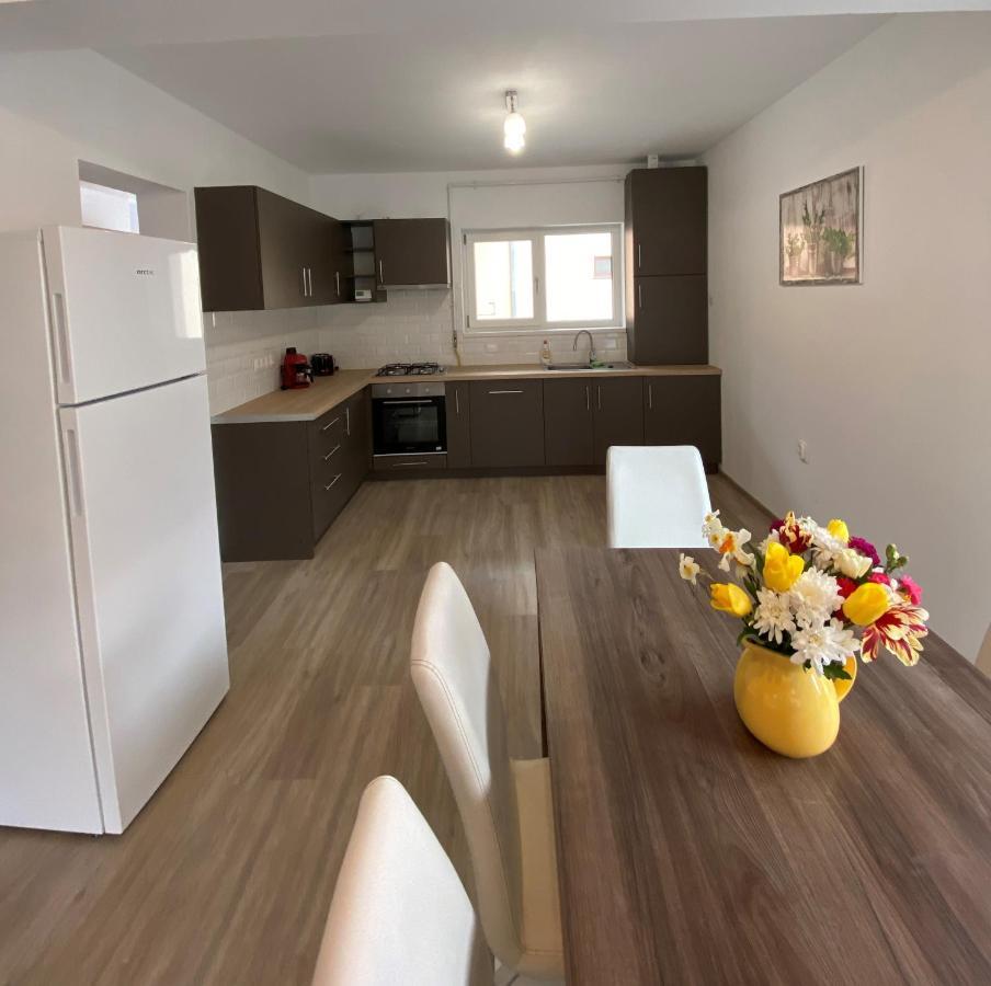 Fenyo Apartman House Ii. Одорхею-Секуйеск Экстерьер фото